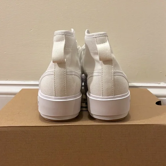 NEW Adidas Nizza Trek White Platform Sneaker Size 7 - Picture 8 of 11